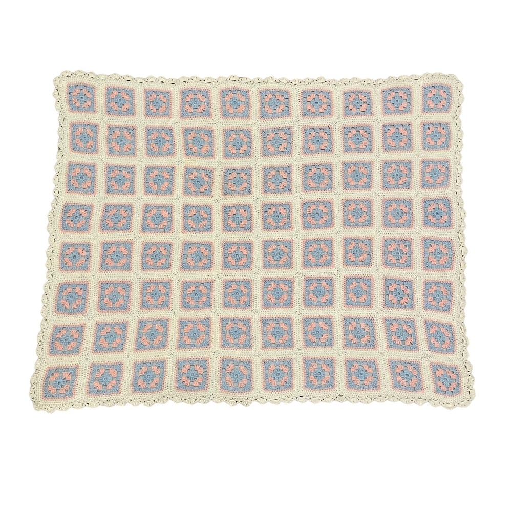 Vintage Handmade Granny Square Crocheted Pastel Baby‎ Blanket Afghan